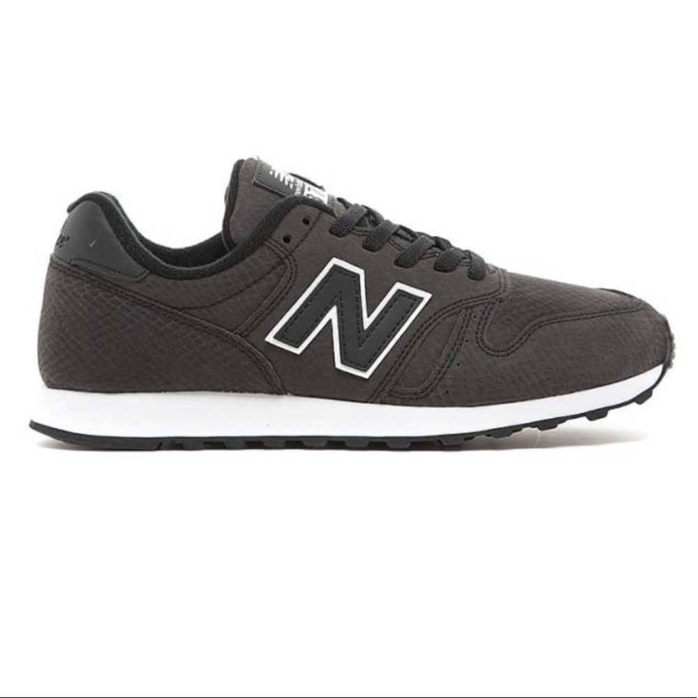 Women’s snakeskin new balance 373